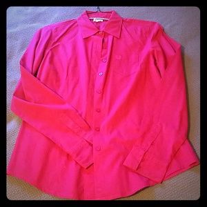 Fuchsia colored women's cinch shirt
